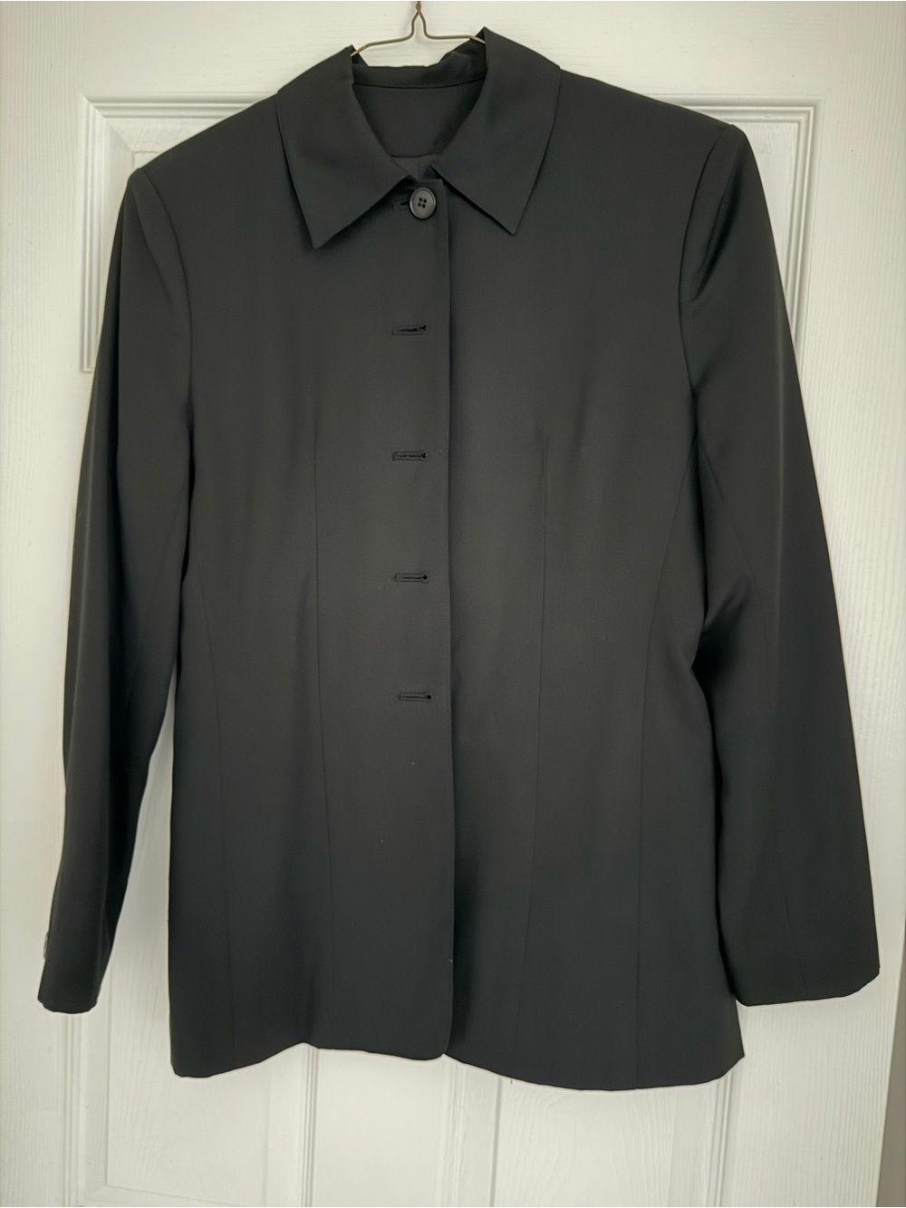 Vintage Pierre Cardin black button-up jacket #pierrecardin #classic
